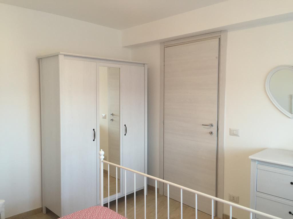 Baia Giardini Apartments ภายนอก รูปภาพ